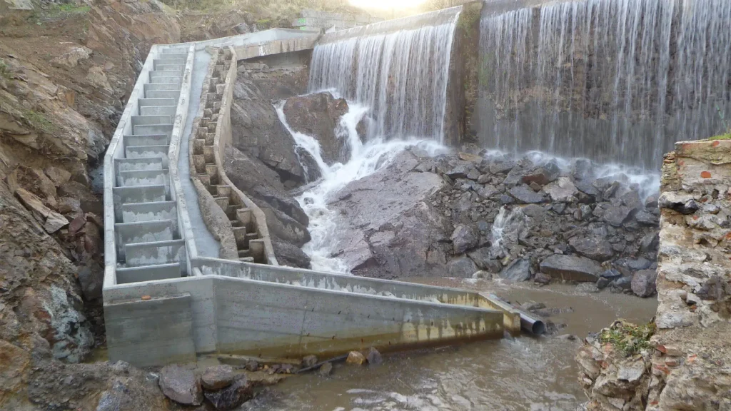 Salto de La Confianza (río Eresma Segovia)